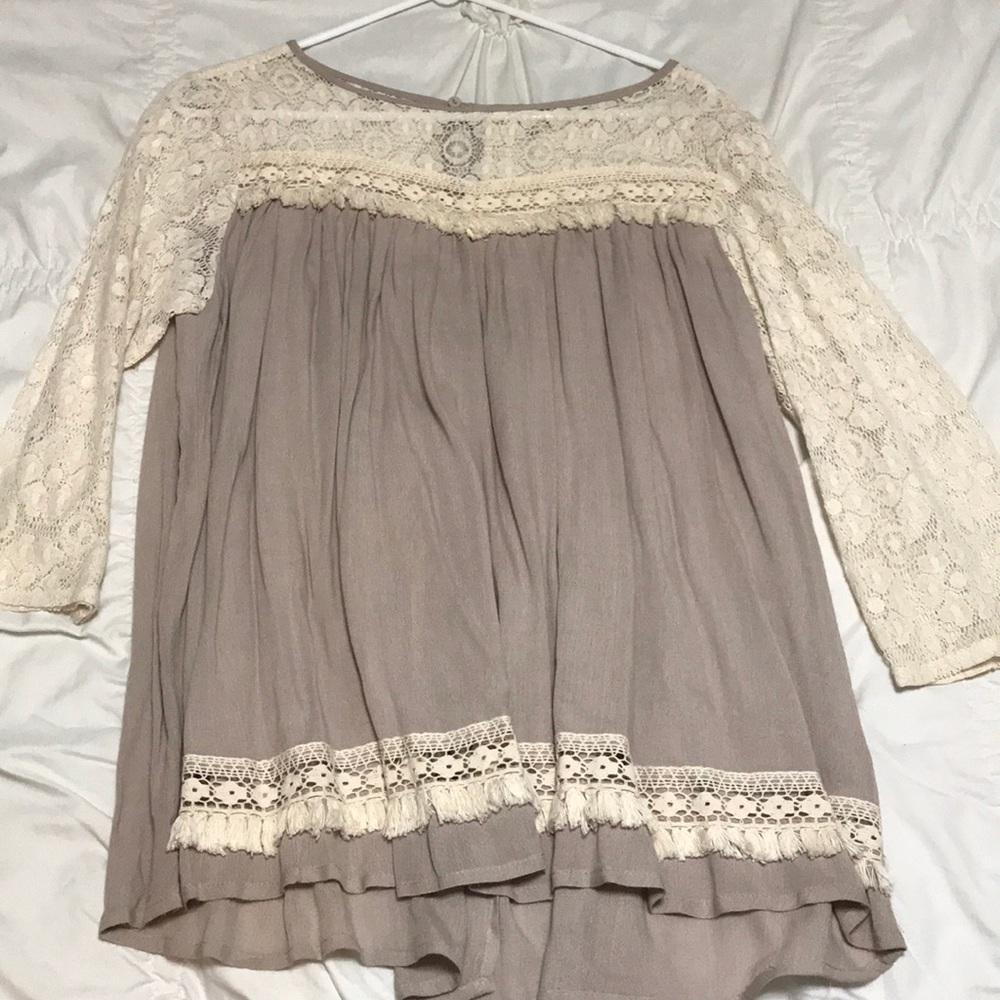 boutique shirt fits a medium